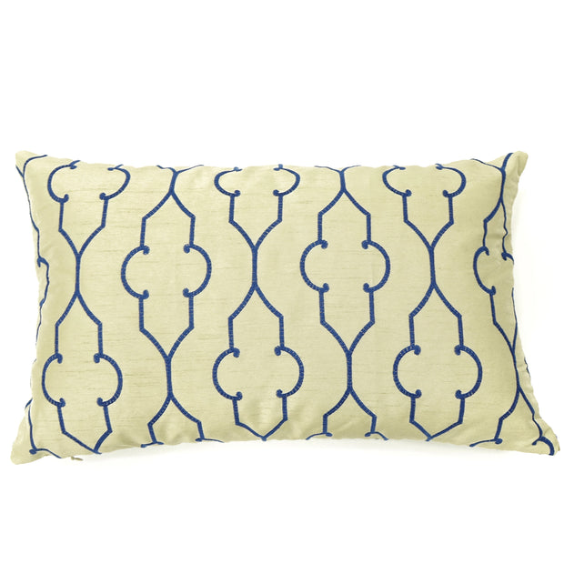 Knife Edge Lumbar Kussenhoes - 14x22 - Geborduurd Blauw op Greige